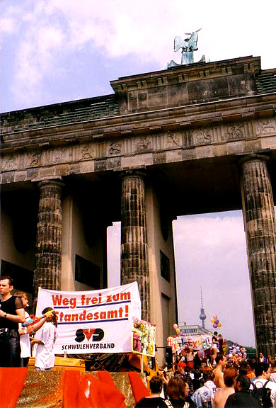 CSD 1996 in Berlin. SVD-Banner 