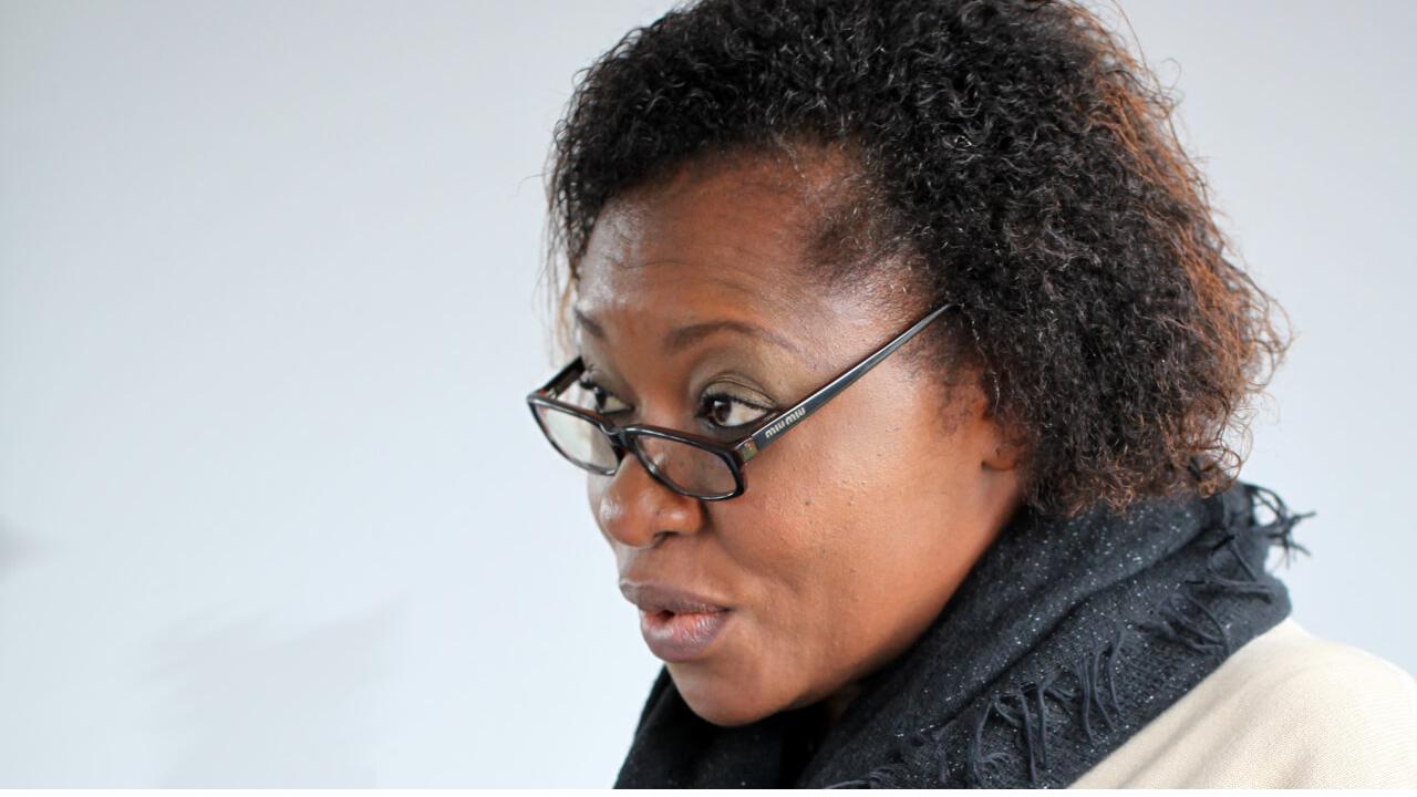 Dorothy Aken’Ova-Ogidi auf dem 5. Fachtag Regenbogenphilanthropie zur Entwicklungszusammenarbeit für LGBT Dorothy Aken’Ova-Ogidi auf dem 5. Fachtag Regenbogenphilanthropie zur Entwicklungszusammenarbeit für LGBT