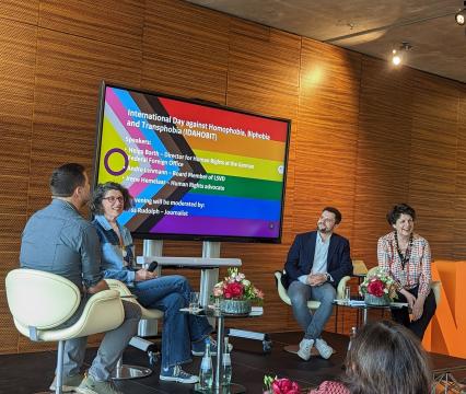 IDAHOBIT Panel in der Niederländischen Botschaft mit LSVD-Bundesvorstand Andre Lehmann