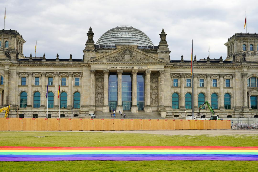 gfa_aktion_23.05.2023__initiative_grundgesetz_f__r_alle_julia_shropshire.jpg